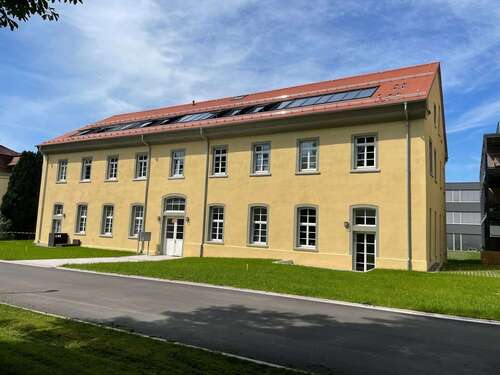 Foto - Wohnung zum Mieten in Weissenau 880,00 € 65 m²