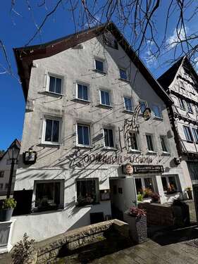 Foto - Haus zum Kaufen in Bad Urach 1.085.000,00 € 342.11 m²