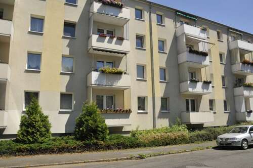 Foto - Wohnung zum Mieten in Leipzig 615,43 € 67.63 m²