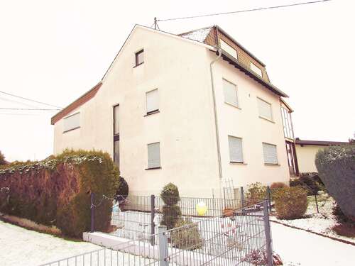 Foto - Haus zum Kaufen in Hundsangen 235.000,00 € 273 m²
