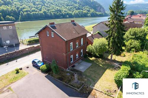 Foto - Haus zum Kaufen in Niederhausen 129.000,00 € 132 m²