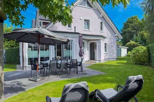 Foto - Haus zum Kaufen in Zingst 1.178.000,00 € 193.29 m²