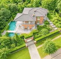 Haus zum Kaufen in Hamburg 1.995.000,00 € 358 m²