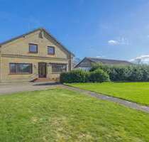 Haus zum Kaufen in Hohn 334.000,00 € 325 m²