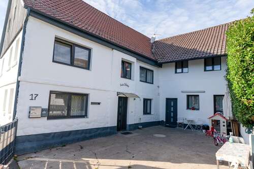 Foto - Haus zum Kaufen in Gundelsheim Bachenau 340.000,00 € 300.1 m²