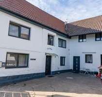 Haus zum Kaufen in Gundelsheim Bachenau 340.000,00 € 300.1 m² - Gundelsheim / Bachenau