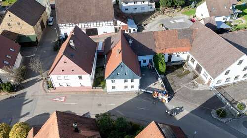 Foto - Haus zum Kaufen in Gundelsheim Bachenau 360.000,00 € 300.1 m²