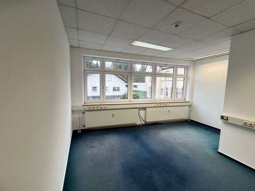 Foto - Büro in Friedrichsdorf 3.900,00 € 354.75 m²