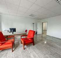 Büro in Düsseldorf 3.000,00 € 300 m²