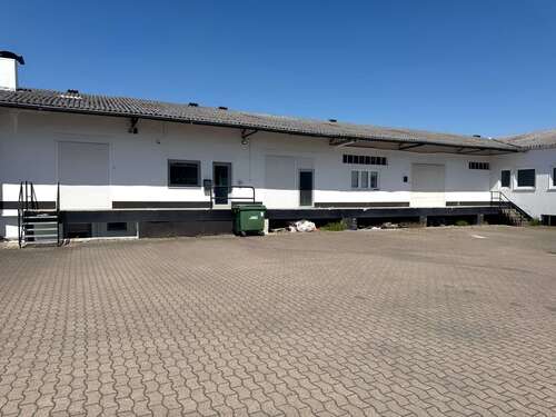 Foto - Halle in Stuhr 2.500,00 € - 2.500,00&nbsp;EUR Kaltmiete,