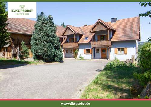 Foto - Haus zum Kaufen in Oberviechtach 429.800,00 € 268 m²