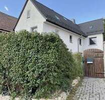 Haus zum Kaufen in Ronneburg 215.000,00 € 170 m²