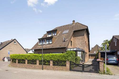 Foto - Haus zum Kaufen in Willich 575.000,00 € 151 m²
