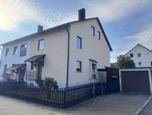 Foto - Haus zum Kaufen in Altdorf 529.000,00 € 114.31 m²