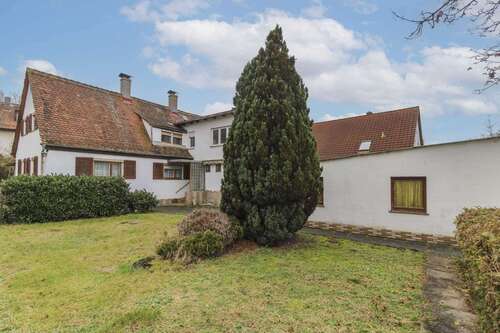 Foto - Haus zum Kaufen in Schwaig bei Nürnberg 349.000,00 € 157.23 m²