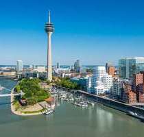 Haus zum Kaufen in Düsseldorf-Angermund 1.120.000,00 € 200 m²