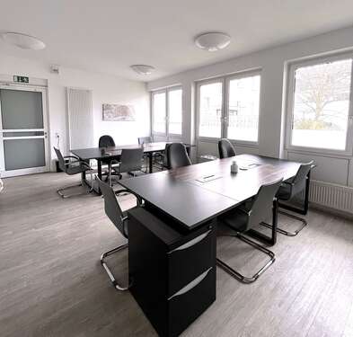 Foto - Büro in Köln 700,00 € 70 m² - 700,00&nbsp;EUR Kaltmiete, ca.&nbsp; 70,00&nbsp;m&sup2;