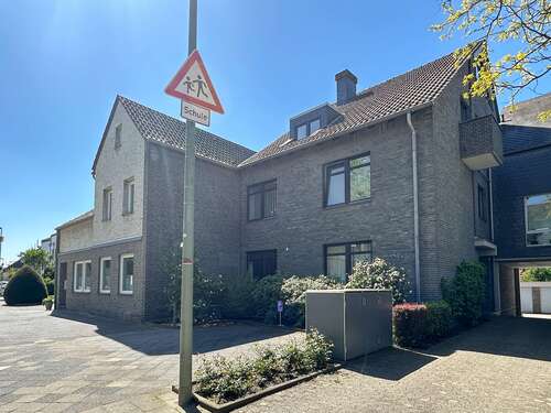 Foto - Haus zum Kaufen in Meerbusch 1.550.000,00 € 514.7 m²