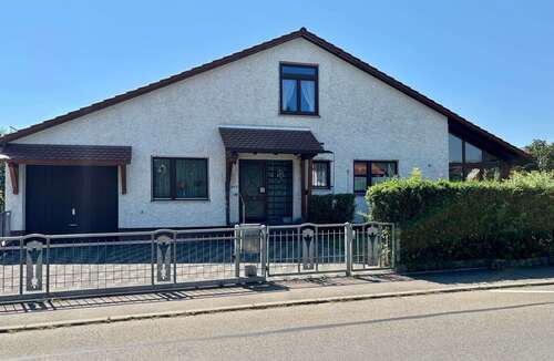 Foto - Haus zum Kaufen in Pfullendorf 410.000,00 € 135 m²