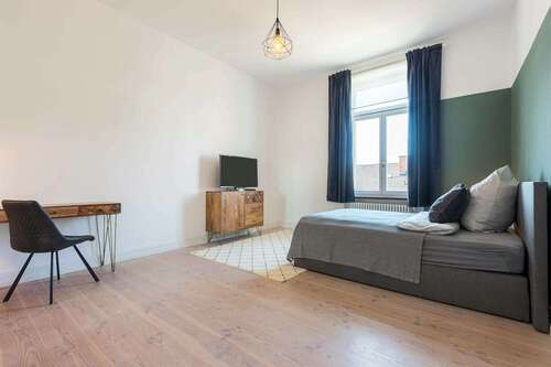 Foto - WG-Zimmer in Frankfurt am Main 610,00 € 23 m²