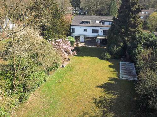 Foto - Haus zum Kaufen in Meerbusch 2.990.000,00 € 300 m²