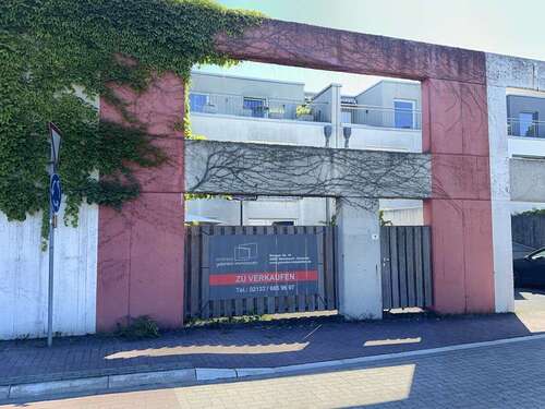 Foto - Haus zum Kaufen in Meerbusch 798.500,00 € 191 m²