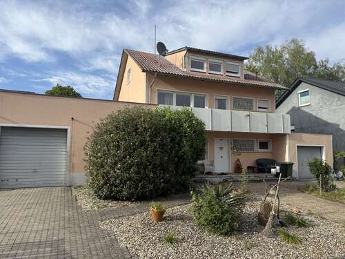 Foto - Haus zum Kaufen in Neckarbischofsheim 449.000,00 € 200 m²