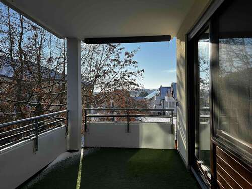 Foto - Wohnung zum Mieten in Baltmannsweiler 950,00 € 85.17 m²