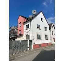 Haus zum Kaufen in Rüsselsheim 978.000,00 € 295 m²