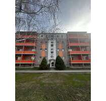 Wohnung zum Mieten in Weißenfels 305,58 € 50.93 m²