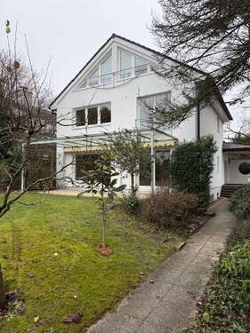 Foto - Haus zum Mieten in Friedrichsdorf 3.500,00 € 180 m²