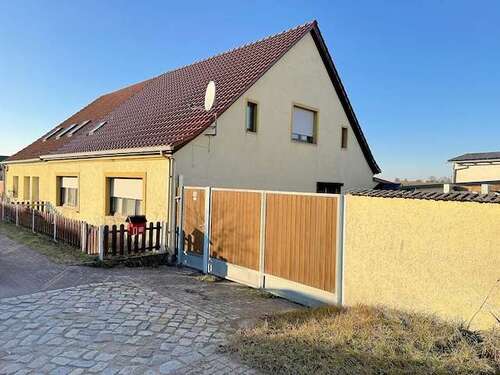 Foto - Haus zum Kaufen in Friedrichswalde 223.000,00 € 149 m²