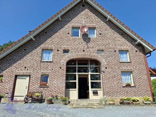 Foto - Haus zum Kaufen in Horn-Bad Meinberg Feldrom 269.000,00 € 120 m²