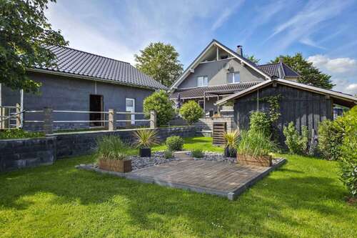 Foto - Haus zum Kaufen in Much 1.260.000,00 € 283 m²