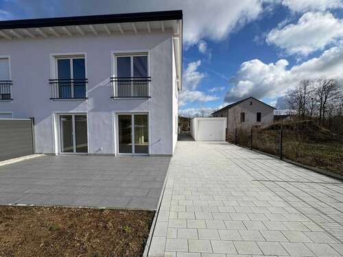 Foto - Haus zum Kaufen in Grafenwöhr 415.000,00 € 100 m²