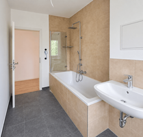 Wohnung zum Mieten in Kitzscher 733,00 € 81.45 m²