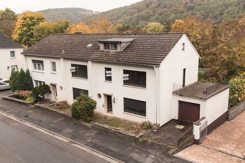 Foto - Haus zum Kaufen in Schleiden Gemünd 195.000,00 € 196 m²