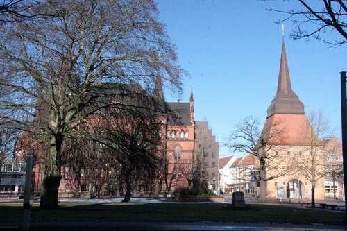 Foto - Haus zum Kaufen in Rostock 1.200.000,00 € 598 m²