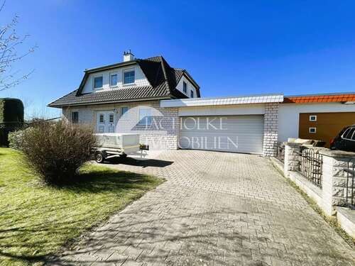 Foto - Haus zum Kaufen in Dedelstorf 425.000,00 € 230 m²