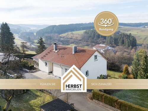 Foto - Haus zum Kaufen in Niedereschach 350.000,00 € 166 m²