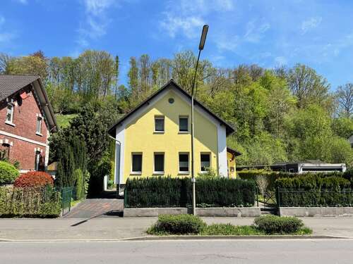 Foto - Haus zum Kaufen in Gummersbach 299.000,00 € 120 m²