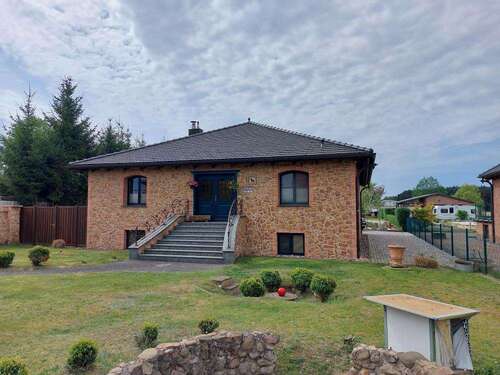Foto - Haus zum Kaufen in Friedland 1.300.000,00 € 295 m²