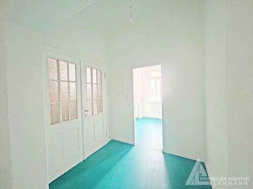 Foto - Wohnung zum Mieten in Halle 670,00 € 82 m²