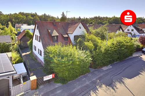 Foto - Haus zum Kaufen in Lauf 399.000,00 € 180 m²