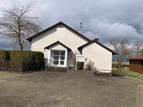 Foto - Spezialgewerbe in Oberndorf am Neckar Hochmössingen 179.000,00 € 150 m²