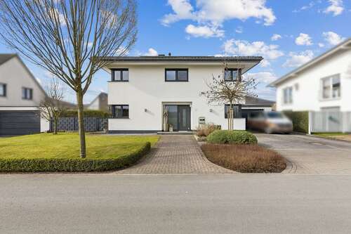 Foto - Haus zum Kaufen in Delbrück Boke 649.000,00 € 191 m²