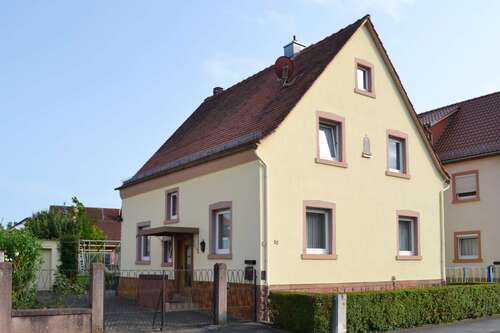 Foto - Haus zum Kaufen in Großostheim 399.000,00 € 138 m²
