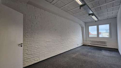 Foto - Büro in Berlin 485,28 € 18 m² - 485,28&nbsp;EUR Kaltmiete, ca.&nbsp; 18,00&nbsp;m&sup2;