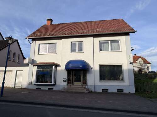 Foto - Haus zum Kaufen in Schieder-Schwalenberg 129.000,00 € 160 m²