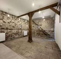 Büro in Neckartenzlingen 375,00 € 57 m²